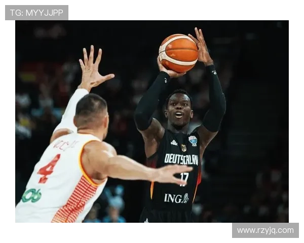 德国男篮欧锦赛大胜黑山30分 施罗德贡献21分小瓦格纳22分8篮板